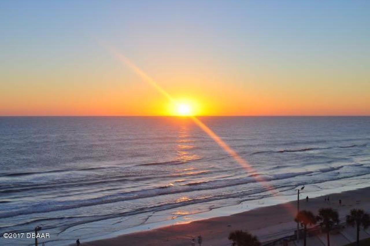Ocean Walk Resort - Remarkable Ocean Front View Daytona Beach Exterior photo